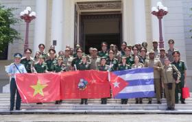  Sĩ quan trẻ vun đắp tình hữu nghị đặc biệt Việt Nam - Cuba 