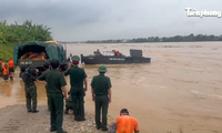  Vụ sập cầu Phong Châu: Công binh tinh nhuệ hành quân trong đêm lên Phú Thọ, sẵn sàng bắc cầu phao 