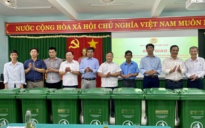 Phó Chủ tịch Thường trực Hội NDVN Phan Như Nguyện dự sơ kết 5 năm thực hiện các Nghị quyết 04,05,06 tại Cần Thơ