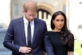  18 nhân viên của Meghan Markle xin nghỉ việc 