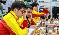  Lê Quang Liêm thất bại trước Magnus Carlsen, Việt Nam vẫn cầm hòa Na Uy 