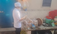  Hơn 80 người ở một chung cư nghi bị ngộ độc do nguồn nước sinh hoạt 第7张