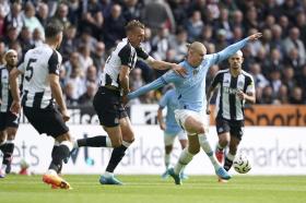 Man City hòa trận thứ hai liên tiếp tại Ngoại hạng Anh 