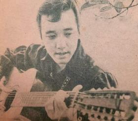 Elvis Phương: ‘Mỗi lần hát, cảm tưởng đang hát cùng anh em ban nhạc Phượng Hoàng'