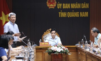  Trang phục ngắn cũn của Hồ Ngọc Hà bị chê phản cảm 第13张