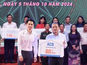  9 tháng đầu năm 2024, ACB tăng trưởng tín dụng cao gấp 1,5 lần bình quân ngành, tích cực hỗ trợ cộng đồng 